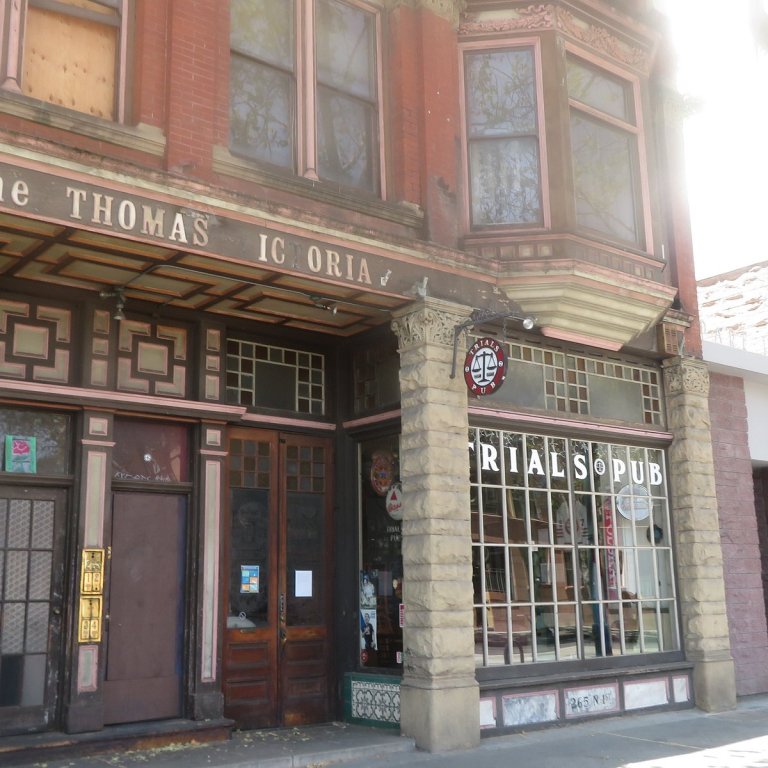 1760996671690 1qtkaclr trials pub san jose 3 768x768