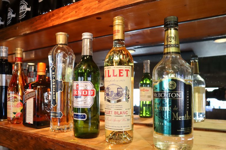 1762022931977 kiqkghle the filling station interior 768x512