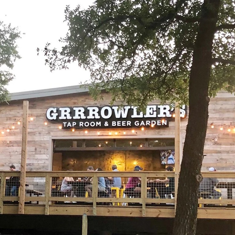 grrrowlers branding art direction cover 800x800 1 768x768