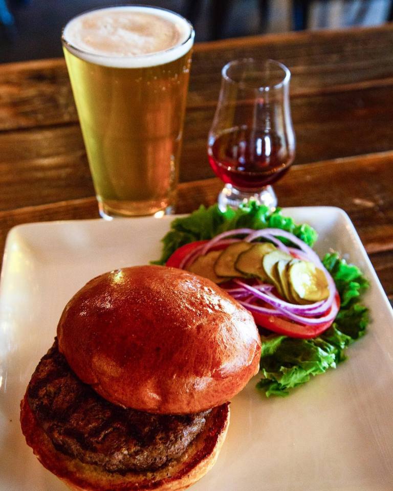 Baron Burger 768x960
