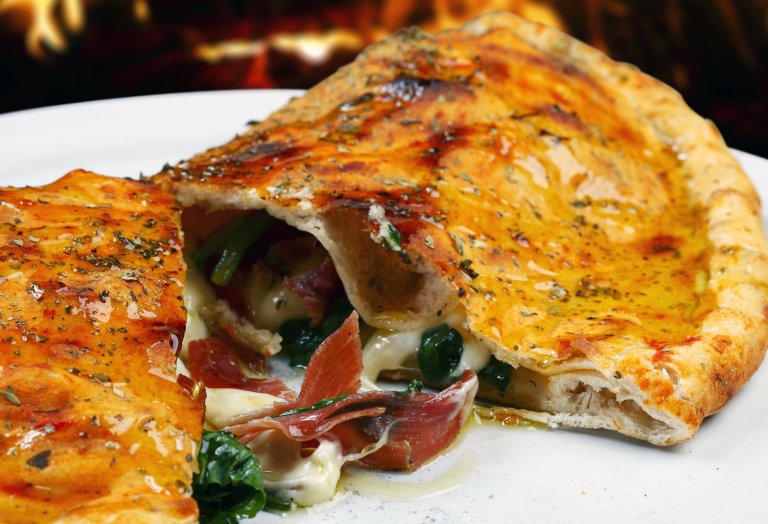Calzone 2 768x524