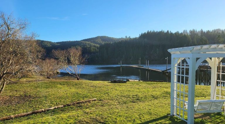 lakeshore lodge video 1920w 768x426