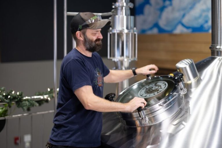 menu about 1 800x533 1 768x512