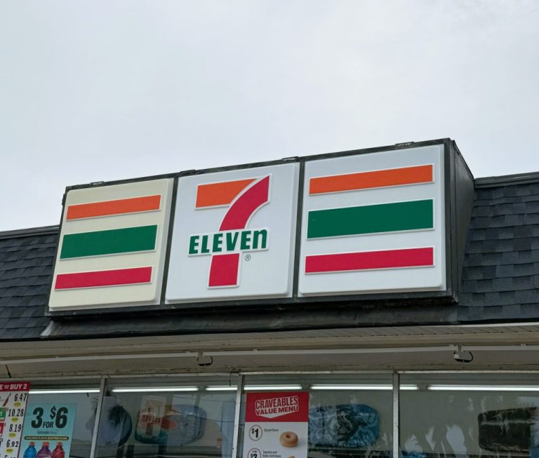 711 1024x870 1 768x653