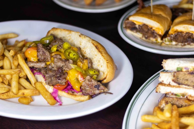 Luckys Fall2025 KoreanBanhMi 768x512
