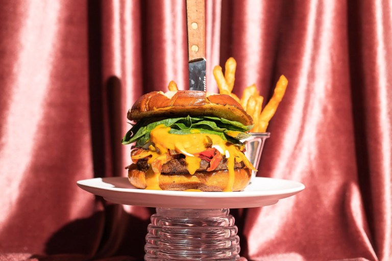 MissionImpossibleBurger 768x512