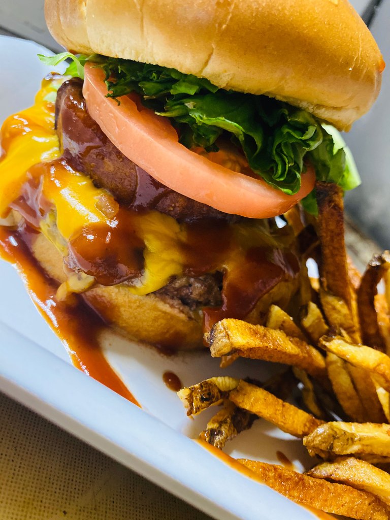 burger 1 768x1024