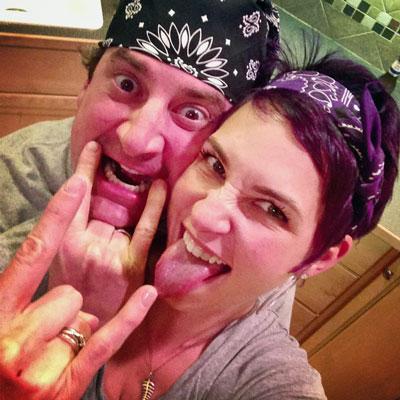 mike and erin itok ckEAzdxG 1